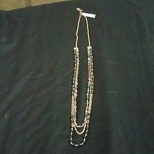 Jewelry/ necklace